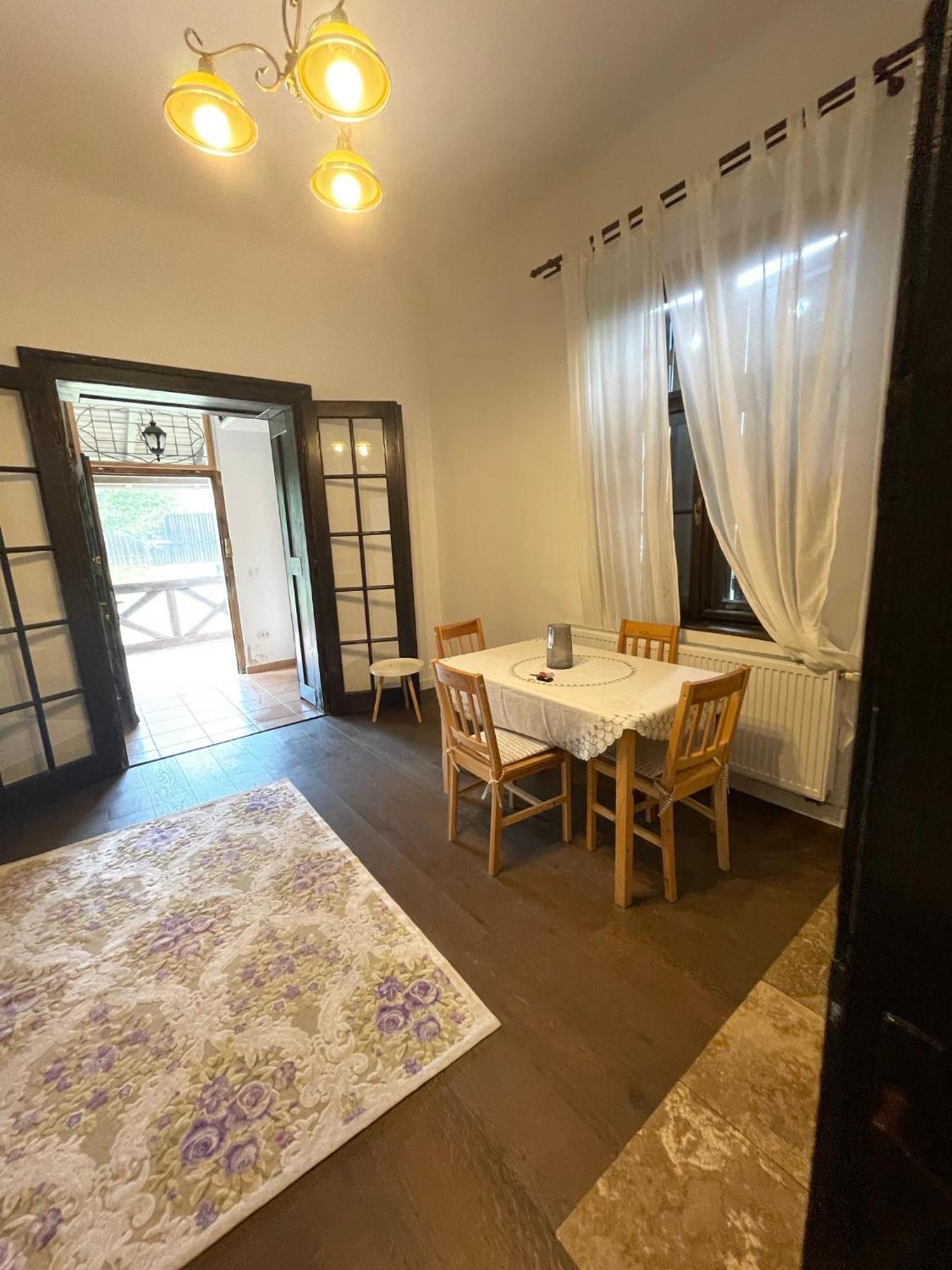 House Of Joven Villa Medgyes Kültér fotó